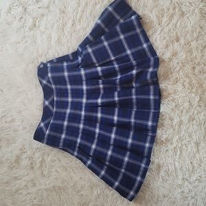 Plaid pleataed skirt with side zipper